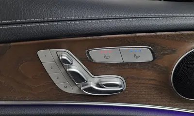 Mercedes-Benz E-Class 2021, 59727 км, за 22778 USD - фото 36