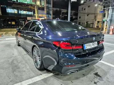 BMW 5-Series 2019, 90600 км, за 18051.73 USD