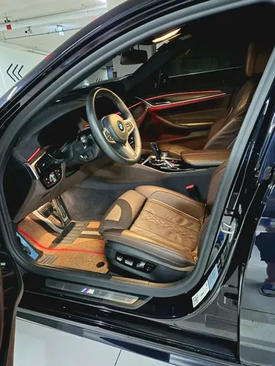 BMW 5-Series 2019, 90600 км, за 18051.73 USD - фото 7