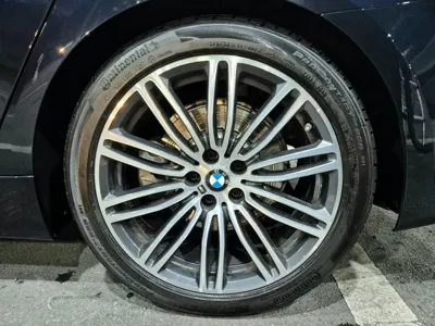 BMW 5-Series 2019, 90600 км, за 18051.73 USD - фото 12