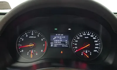 Kia K7 2016, 55416 км, за 8527.24 USD - фото 8