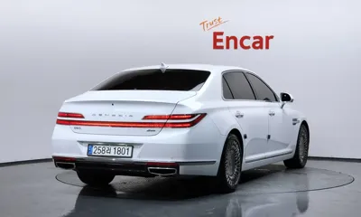 Genesis G90 2021, 111747 км, за 27627.89 USD