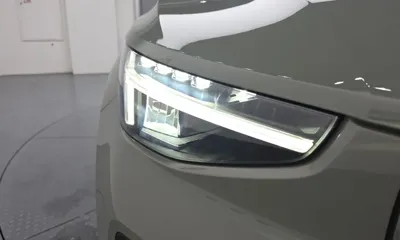 Volvo XC40 2023, 6796 км, за 28160.69 USD - фото 22