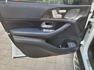 Mercedes-Benz GLE-Class 2024, 8000 км, за 44156.38 USD - фото 12