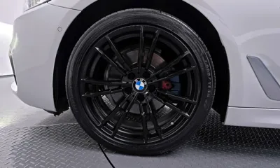 BMW 5-Series 2018, 98584 км, за 18314.3 USD
