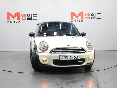 MINI Cooper 2013, 62000 км, за 3931.99 USD
