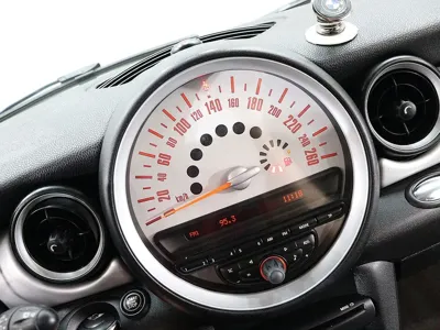 MINI Cooper 2013, 62000 км, за 3900.5 USD - фото 7
