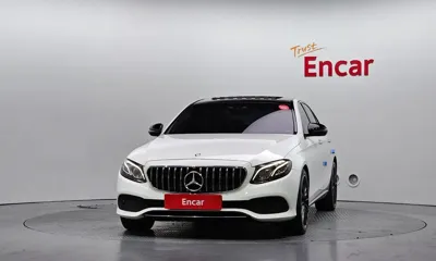 Mercedes-Benz E-Class 2017, 136481 км, за 11750.03 USD