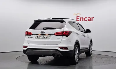 Hyundai Santafe 2018, 71320 км, за 9702.41 USD