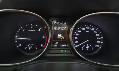 Hyundai Santafe 2018, 71320 км, за 9692.96 USD - фото 8
