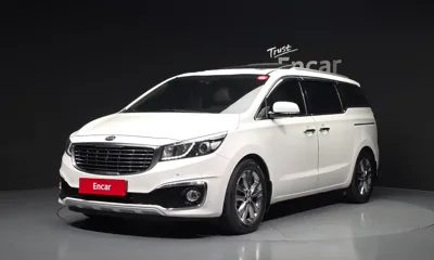 Kia Canival · 2017 год