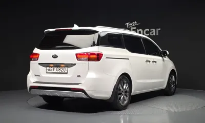 Kia Canival 2017, 64909 км, за 10699.75 USD