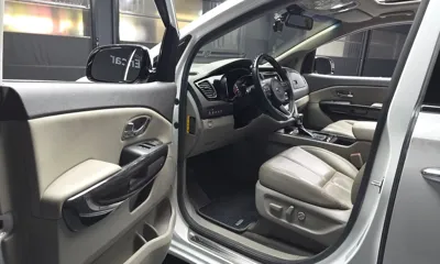 Kia Canival 2017, 64909 км, за 10699.75 USD - фото 10
