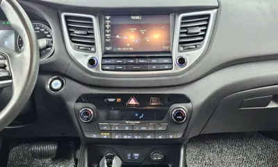 Hyundai Tucson 2017, 72888 км, за 8278.14 USD - фото 14