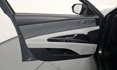 Hyundai Avante 2021, 101667 км, за 10906.94 USD - фото 24