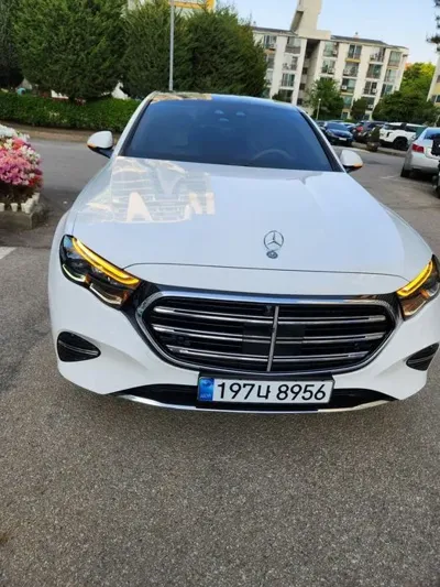 Mercedes-Benz E-Class · 2026 год