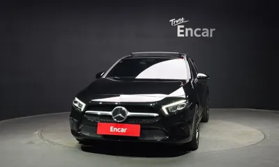 Mercedes-Benz A-Class 2019, 2586 км, за 14311.75 USD