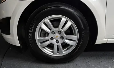 ChevroletGMDaewoo Aveo 2016, 169169 км, за 2371.99 USD