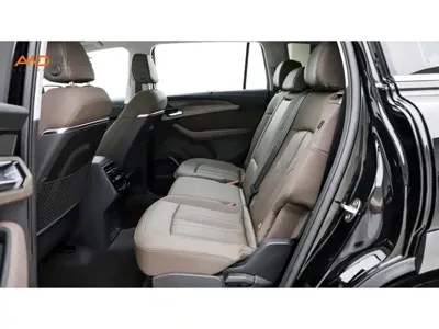 Audi Q6 2025, 8000 км, за 40283.65 USD - фото 7