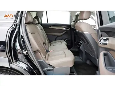 Audi Q6 2025, 8000 км, за 40283.65 USD - фото 8