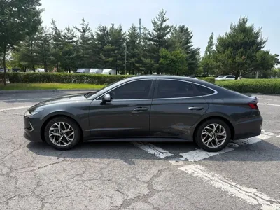 Hyundai Sonata 2020, 130133 км, за 9518.18 USD