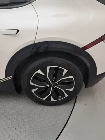 Kia EV6 2023, 187883 км, за 15309.45 USD