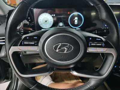 Hyundai Avante 2021, 52000 км, за 10831.04 USD - фото 9