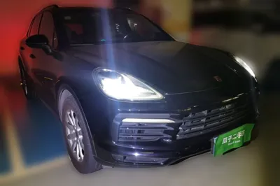 Porsche Cayenne 2018, 63800 км, за 46337 USD