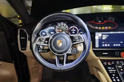 Porsche Cayenne 2018, 63800 км, за 46337 USD - фото 10