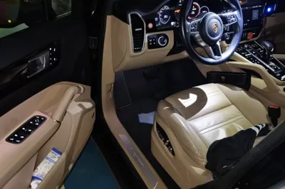 Porsche Cayenne 2018, 63800 км, за 46337 USD - фото 16