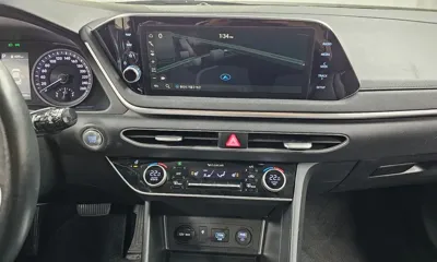 Hyundai Sonata 2022, 85248 км, за 9710.48 USD - фото 16