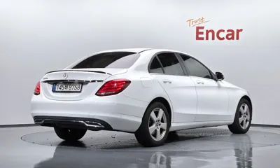 Mercedes-Benz C-Class 2016, 121679 км, за 10108.97 USD