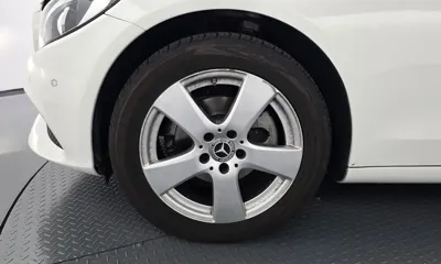 Mercedes-Benz C-Class 2016, 121679 км, за 10108.97 USD
