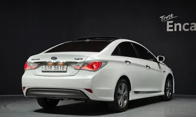 Hyundai Sonata 2012, 145695 км, за 2788.79 USD