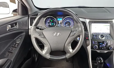 Hyundai Sonata 2012, 145695 км, за 2788.79 USD - фото 13