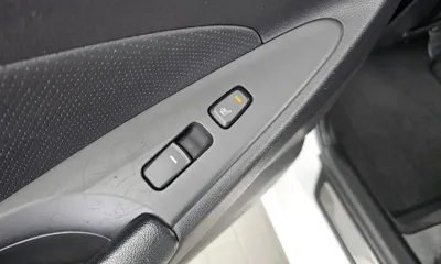 Hyundai Sonata 2012, 145695 км, за 2788.79 USD - фото 19
