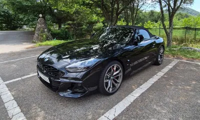 BMW Z4 · 2023 год