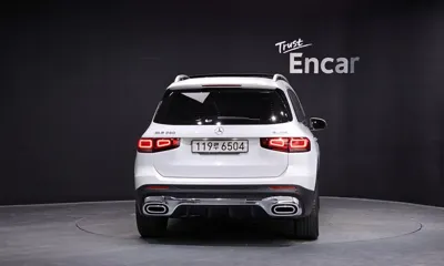 Mercedes-Benz GLB-Class 2021, 73541 км, за 18379.94 USD