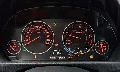 BMW 3-Series 2017, 128220 км, за 8533.54 USD - фото 8
