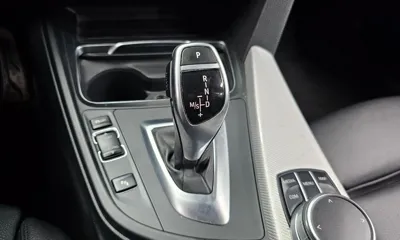 BMW 3-Series 2017, 128220 км, за 8533.54 USD - фото 9