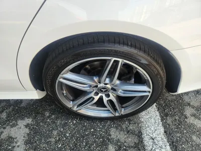 Mercedes-Benz E-Class 2019, 26800 км, за 19561.51 USD