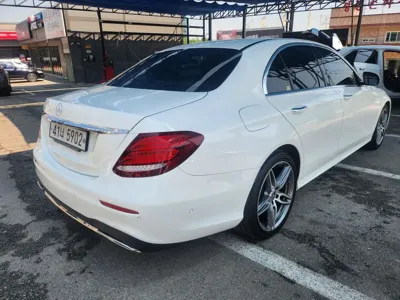 Mercedes-Benz E-Class 2019, 26800 км, за 19561.51 USD - фото 19