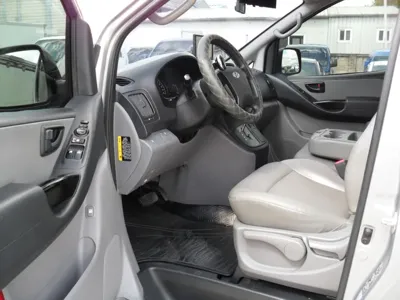 Hyundai Starex 2017, 177014 км, за 5519.08 USD - фото 8