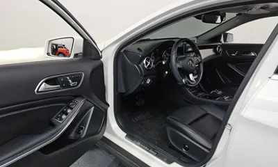 Mercedes-Benz GLA-Class 2019, 44173 км, за 14205.48 USD - фото 10
