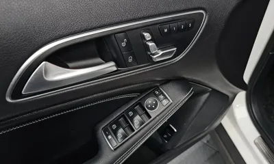Mercedes-Benz GLA-Class 2019, 44173 км, за 14205.48 USD - фото 17