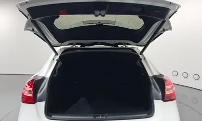 Mercedes-Benz GLA-Class 2019, 44173 км, за 14205.48 USD - фото 20