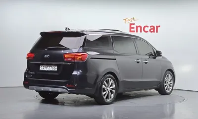 Kia Canival 2020, 39937 км, за 15635.19 USD