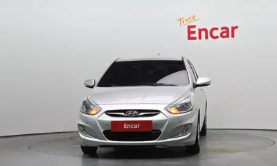 Hyundai Accent 2012, 256189 км, за 2115.28 USD