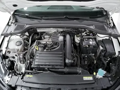 Volkswagen Golf 2022, 39000 км, за 17492.91 USD - фото 20