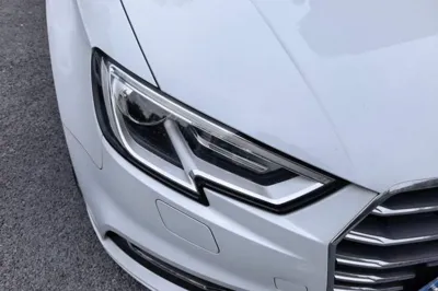 Audi A3 2020, 56100 км, за 11256 USD - фото 7